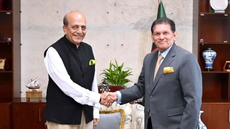 তারেক রহমানের ভারত সফরের অপেক্ষায় নয়াদিল্লি: দীনেশ ত্রিবেদী