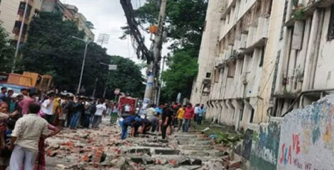 মিরপুরে কলেজের দেয়াল ধসে নিহত ২