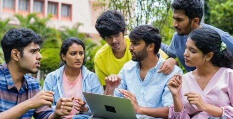 হতাশায় চাকরি খোঁজা ছেড়ে দিয়েছে ভারতের ১০ কোটি তরুণ