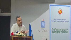 শিক্ষাকে সনদনির্ভর না করে দক্ষ মানবসম্পদ গড়ার আহ্বান মাহ্‌দী আমিনের
