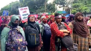 আগস্টেই যোগদানের দাবিতে শাহবাগে অবস্থান কর্মসূচি প্রাথমিক শিক্ষকদের