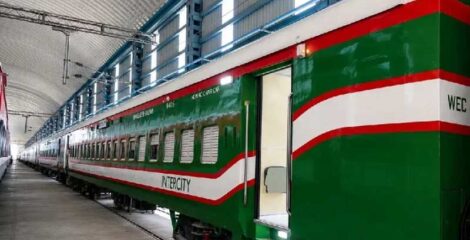 ভারত থেকে আসছে রেলওয়ের ১৯টি আধুনিক কোচ