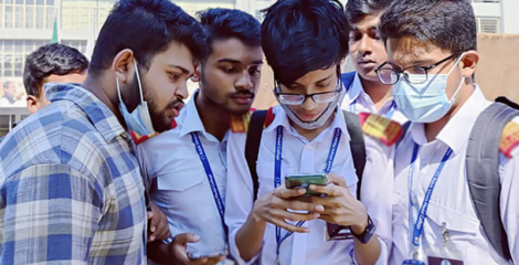 এসএসসিতে পাসের হার ৬২.২৫%, ১৯ বছরের মধ্যে সর্বনিম্ন ফল