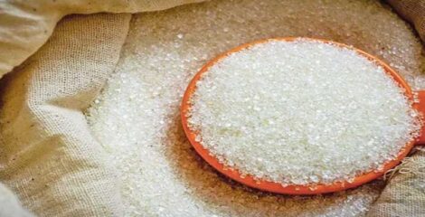 গ্যাস ও বিদ্যুৎ সংকটে সরবরাহ কম, খাতুনগঞ্জে চিনির দামে উর্ধ্বগতি