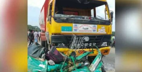 সিলেটে তেলবাহী লরি-অটোরিকশার সংঘর্ষ, নিহত ৪