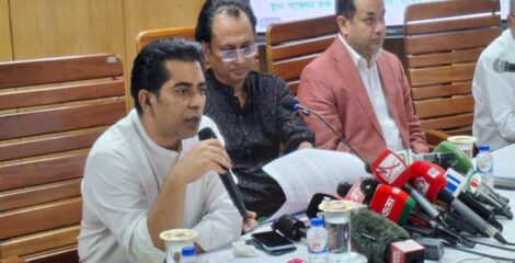 বর্তমান পরিস্থিতি অত্যন্ত সংবেদনশীল, একদিনে পরিবর্তন সম্ভব নয়: তথ্যমন্ত্রী