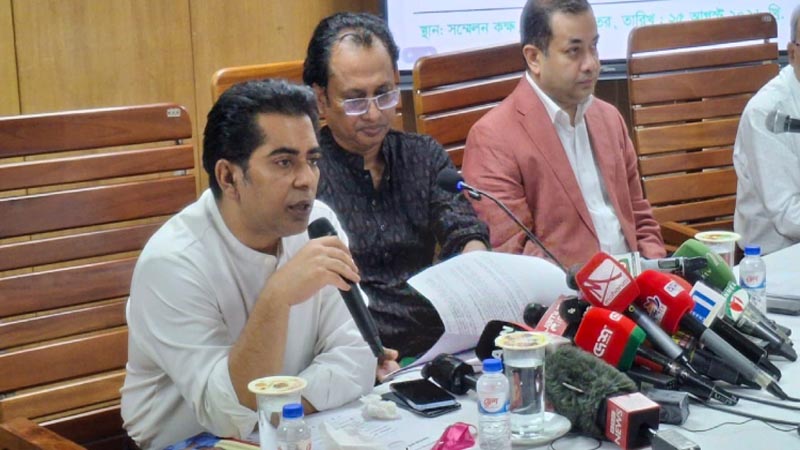 বর্তমান পরিস্থিতি অত্যন্ত সংবেদনশীল, একদিনে পরিবর্তন সম্ভব নয়: তথ্যমন্ত্রী