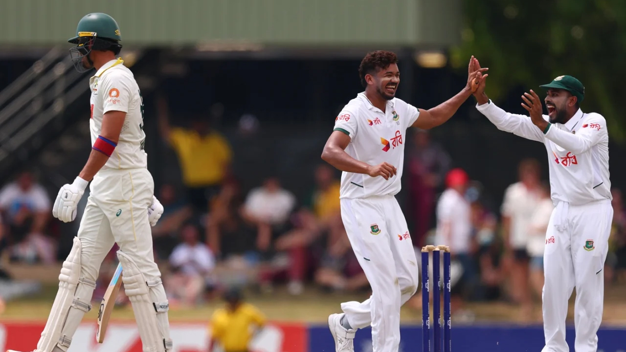 জয়ের জন্য ৫৭ রানের লক্ষ্য পেল বাংলাদেশ