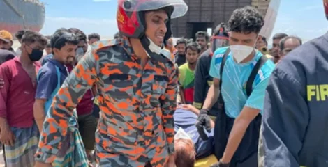 শিপইয়ার্ডে বিষাক্ত গ্যাসে নিহত বেড়ে ৯, তদন্ত কমিটি গঠন