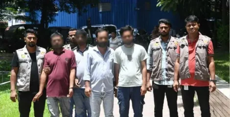 ১৫ লাখ টাকার মাদক ভাগাভাগি নিয়ে গুলি, ল্যাংড়া রুবেলসহ গ্রেফতার ৫
