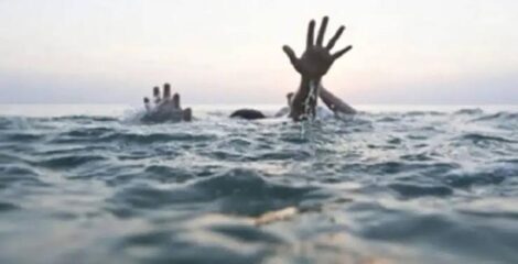 দিনাজপুরে গোসলে নেমে প্রাণ গেল দুই শিশুর