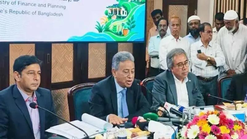 দলীয় বিবেচনা নয়, সম্পূর্ণ স্বচ্ছতার ভিত্তিতেই ফ্যামিলি কার্ড বিতরণ করা হয়েছে : অর্থমন্ত্রী