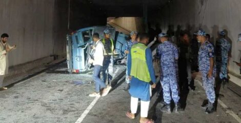 শাহজালাল বিমানবন্দরে থার্ড টার্মিনালের ওপর থেকে পিকআপ পড়ে ৩ সেনাসদস্য নিহত, আহত ৪