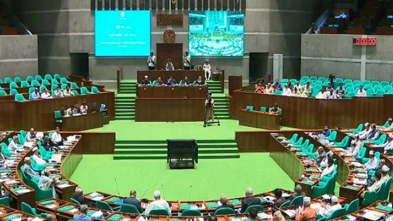 সরকারি হাসপাতালে চরম চিকিৎসক সংকট, ১১ হাজার পদ খালি