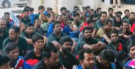 লিবিয়া থেকে ফিরলেন আটক ১৬৮ বাংলাদেশি
