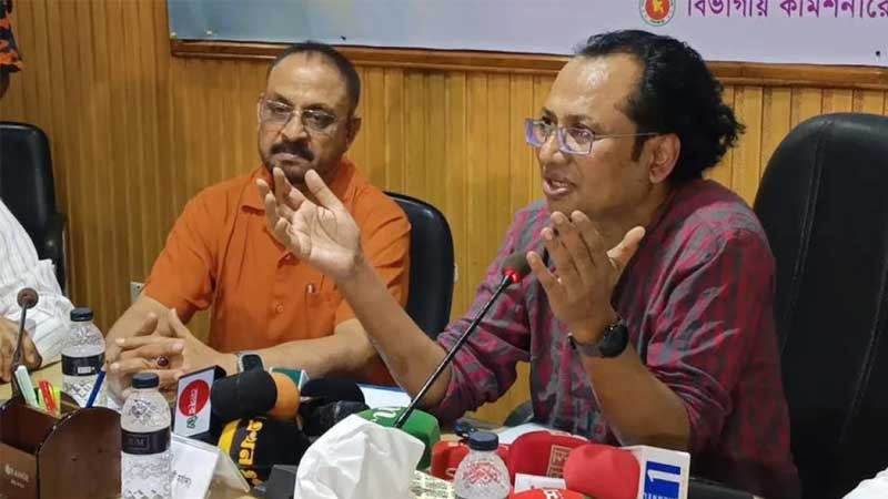 পে-স্কেল বাস্তবায়নে মূল্যস্ফীতি কিছুটা বাড়ার ঝুঁকি রয়েছে: তথ্য উপদেষ্টা
