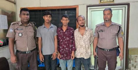 এক্সপ্রেসওয়েতে মরদেহ: ভাড়া নিতে গিয়ে টাকা দেখে ফেলে, চালক-হেলপার মিলেই হত্যা