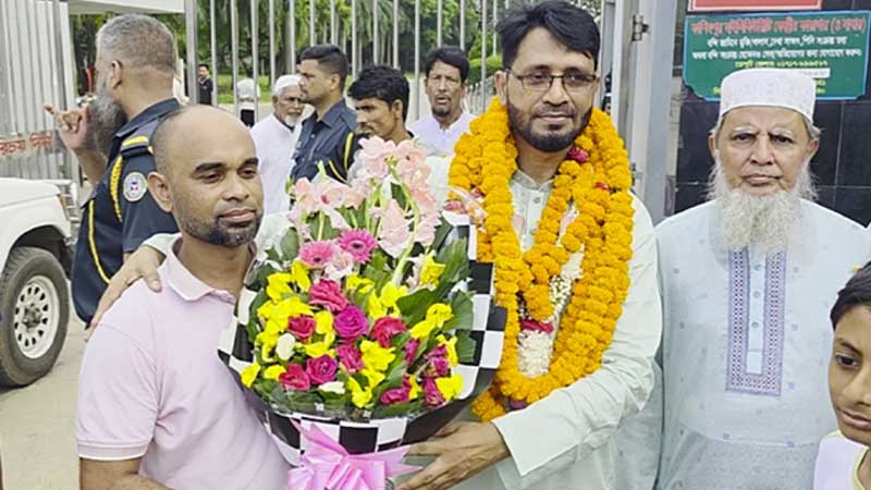নুসরাত হত্যা: খালাস পেয়ে কারামুক্ত ৮ আসামি
