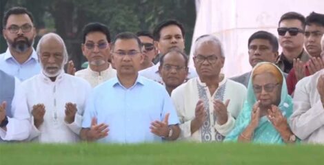 প্রতিষ্ঠাবার্ষিকীতে শহীদ জিয়া ও খালেদা জিয়ার সমাধিতে প্রধানমন্ত্রীর শ্রদ্ধা