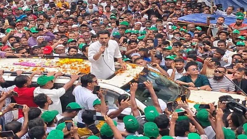 ভোলায় সংবর্ধিত তথ্যমন্ত্রী পার্থ, অর্থনৈতিক সংকট উত্তরণের প্রত্যয়