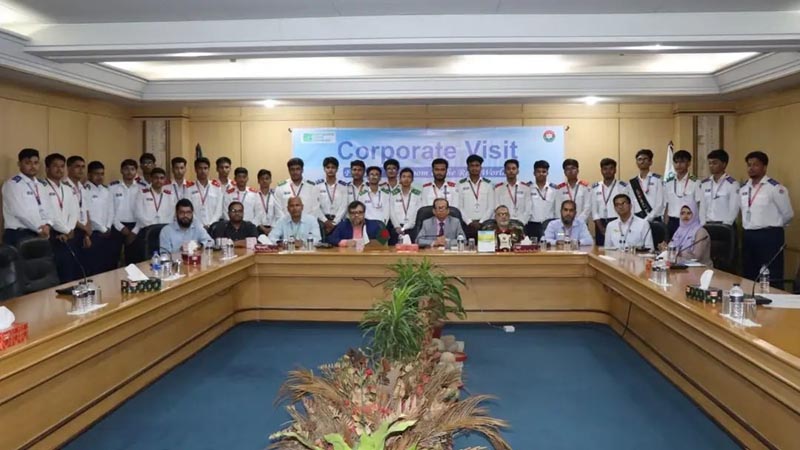 দেশের অর্থনীতিতে পুঁজিবাজারের শক্তিশালী ভূমিকা জরুরি: সিএসই এমডি