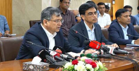 সাংবাদিকদের হয়রানির উদ্দেশ্যে সাইবার আইন ব্যবহার করা হবে না: স্বরাষ্ট্রমন্ত্রী