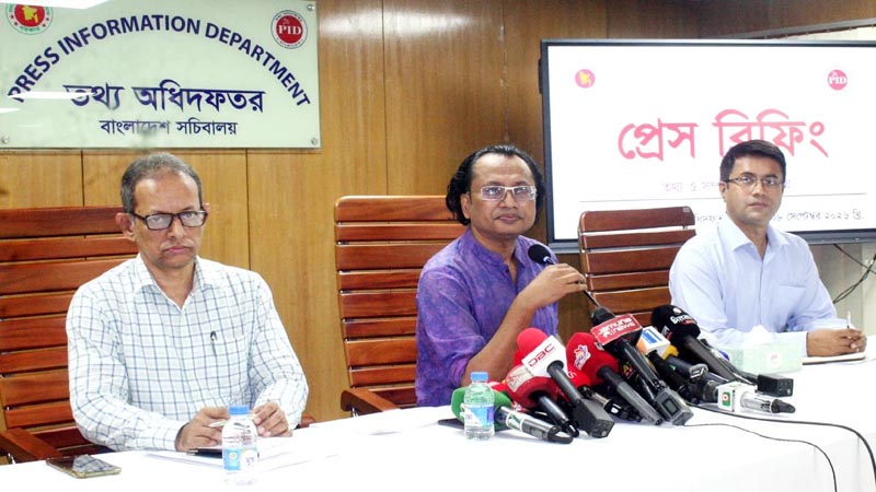 শেখ হাসিনাকে ভারতীয় গণমাধ্যমে বক্তব্য দেওয়ার সুযোগ দেওয়া অনভিপ্রেত: তথ্য উপদেষ্টা