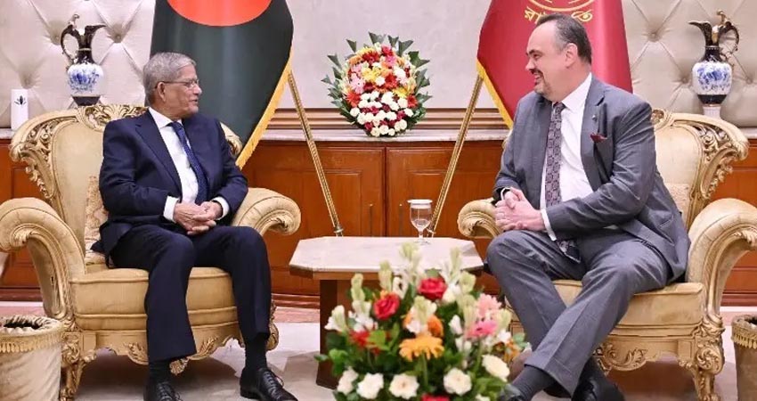যুক্তরাষ্ট্র ভ্রমনের জটিলতা কমাতে ভিসা বন্ড ব্যবস্থা আরও সহজ করার তাগিদ রাষ্ট্রপতির