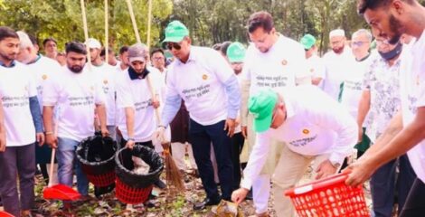 ডেঙ্গু প্রতিরোধে চট্টগ্রামের দুই হাজার মসজিদে একযোগে বিশেষ পরিচ্ছন্নতা অভিযান