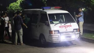 চুয়েটে উপাচার্যসহ ১১ জন ২০ ঘণ্টা অবরুদ্ধ, অচল কার্যক্রম