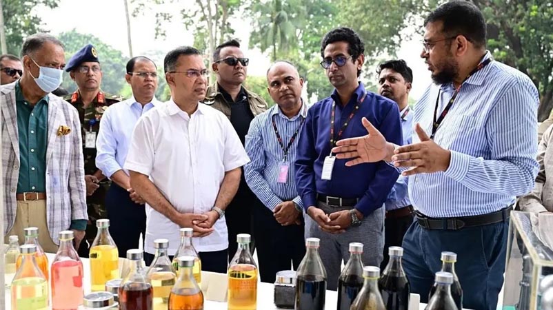 ময়লা-আবর্জনা থেকেই মিলবে জ্বালানি: বর্জ্য শোধন প্রকল্প ঘুরে দেখলেন প্রধানমন্ত্রী