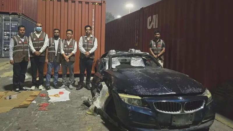 শুল্ক ফাঁকির অভিনব কৌশল: মিথ্যা ঘোষণায় আসা বিএমডব্লিউ গাড়ির যন্ত্রাংশ আটক