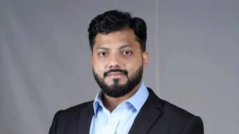 প্রতিমন্ত্রীর পদ থেকে পদত্যাগ: দুপুরে ঘোষণা দেবেন ইশরাক হোসেন