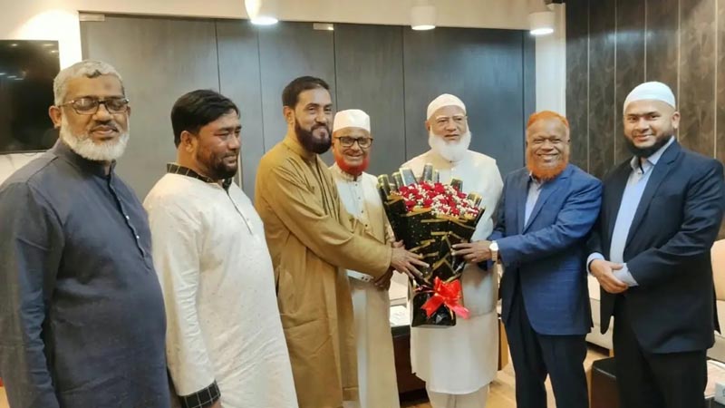 তুরস্ক সফর শেষে দেশে ফিরলেন বিরোধীদলীয় নেতা