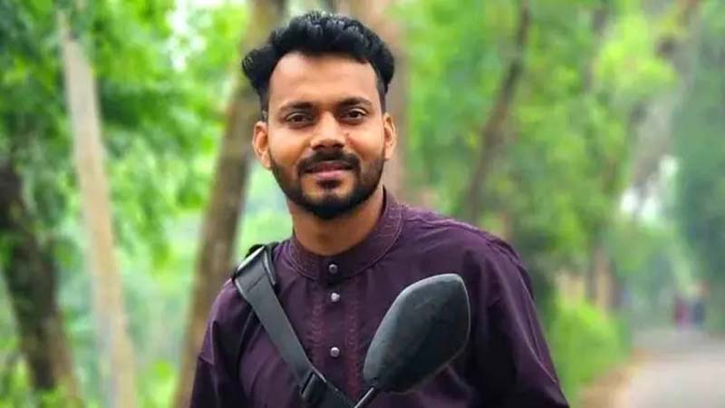 নোয়াখালীতে নিজ দোকানে গুলিবিদ্ধ ব্যবসায়ী